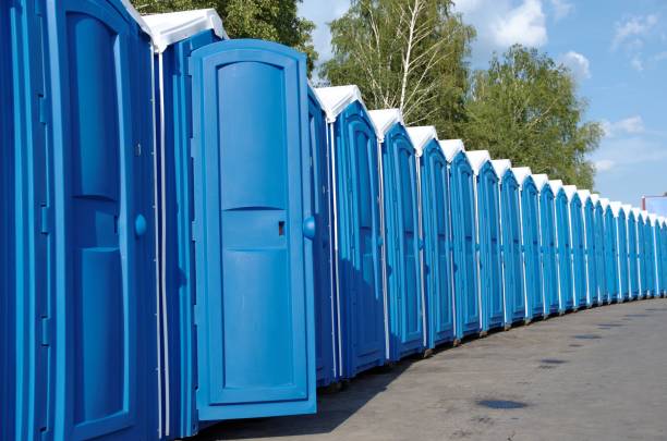 Best Portable restroom trailer rental  in Cutler, CA